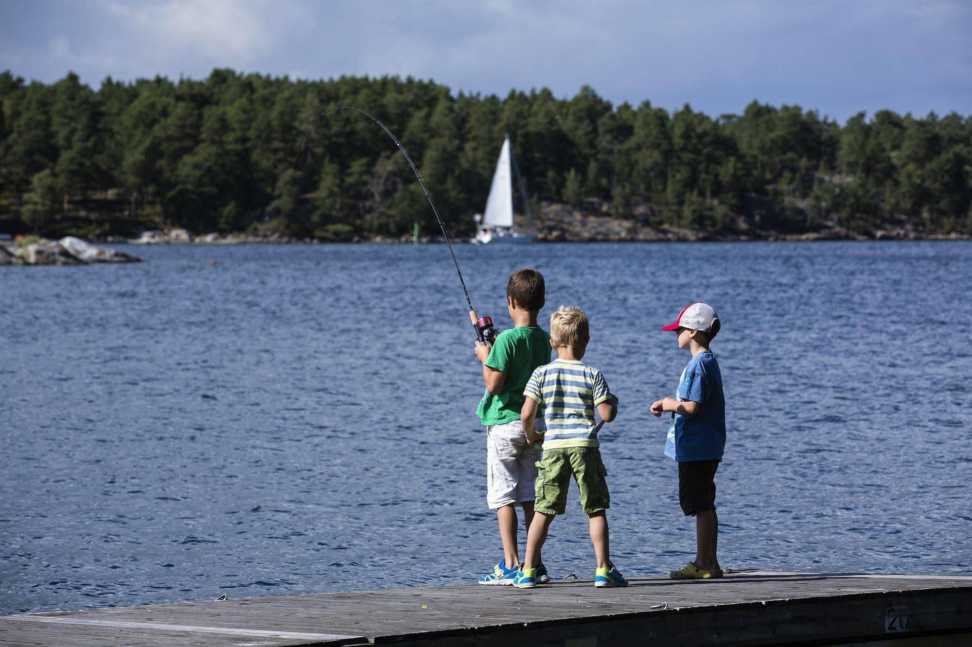 Djuroenaeset Hotell & Konferens Djurhamn المظهر الخارجي الصورة