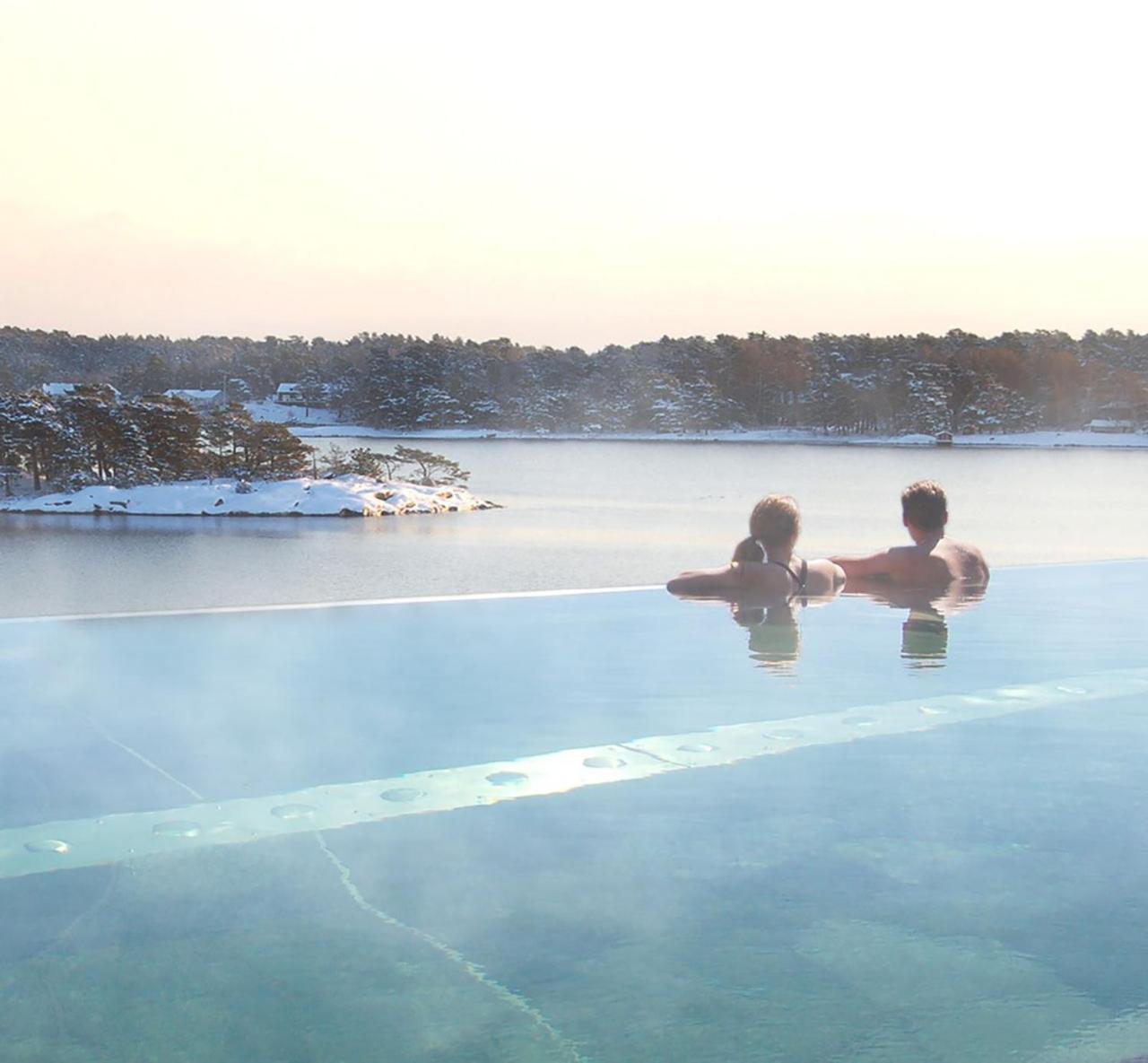 Djuroenaeset Hotell & Konferens Djurhamn المظهر الخارجي الصورة